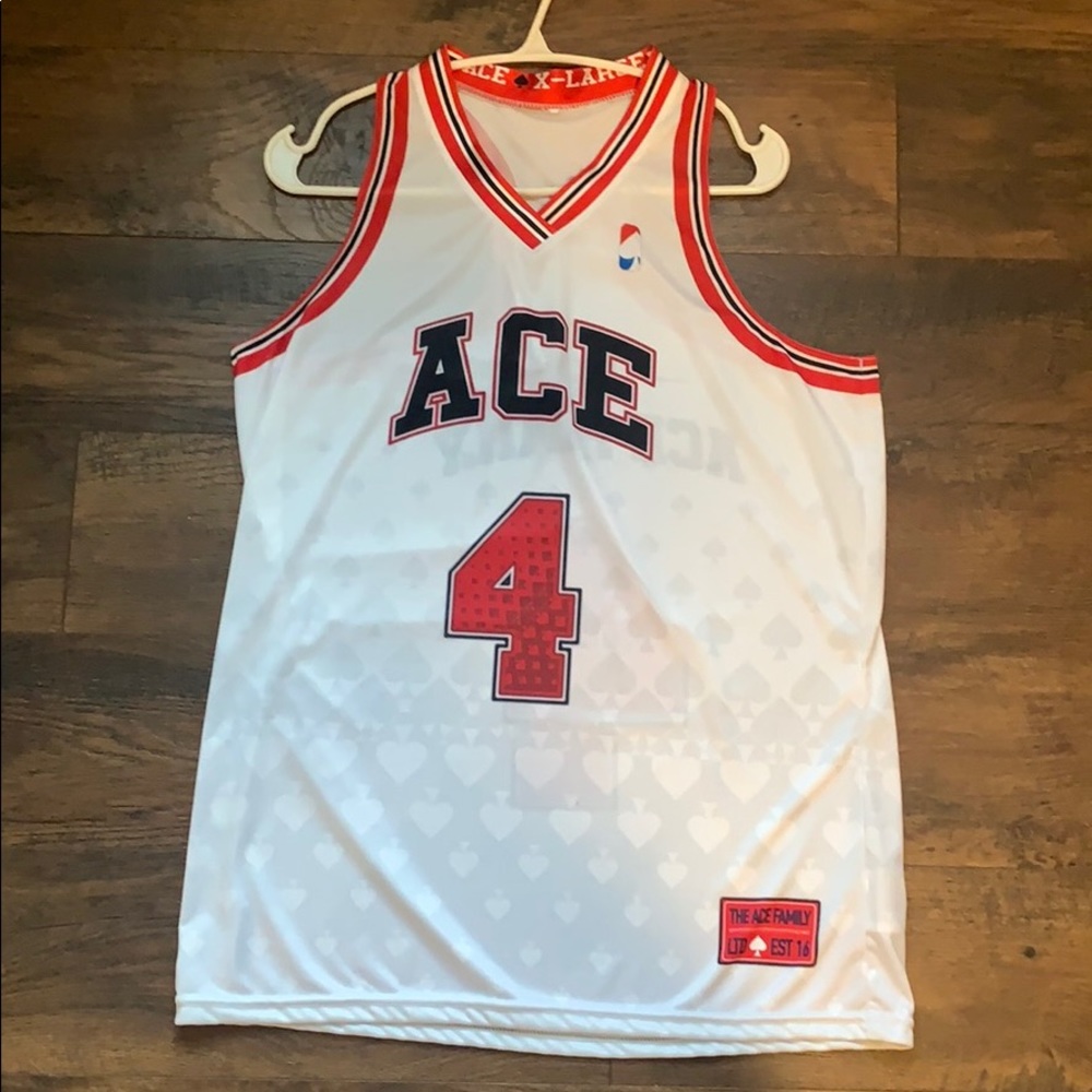 Ace family jersey